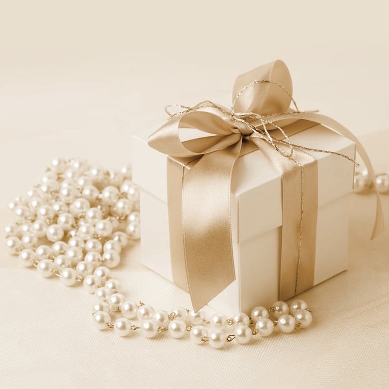 The Top 3 Reasons Pearls Make Fantastic Gifts - Avani Jewelry