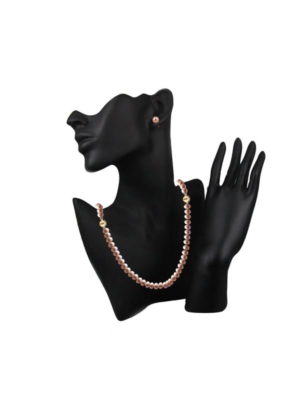 Tara deals pearl necklace