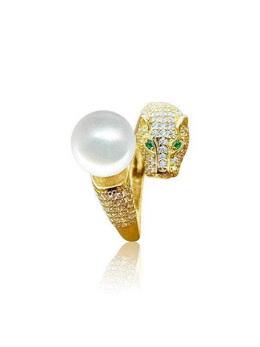 TARA ISLAND COLLECTION Wild Cougar Brilliant-Cut Diamond Encrusted Ring - Yellow Gold/ White Pearl 1